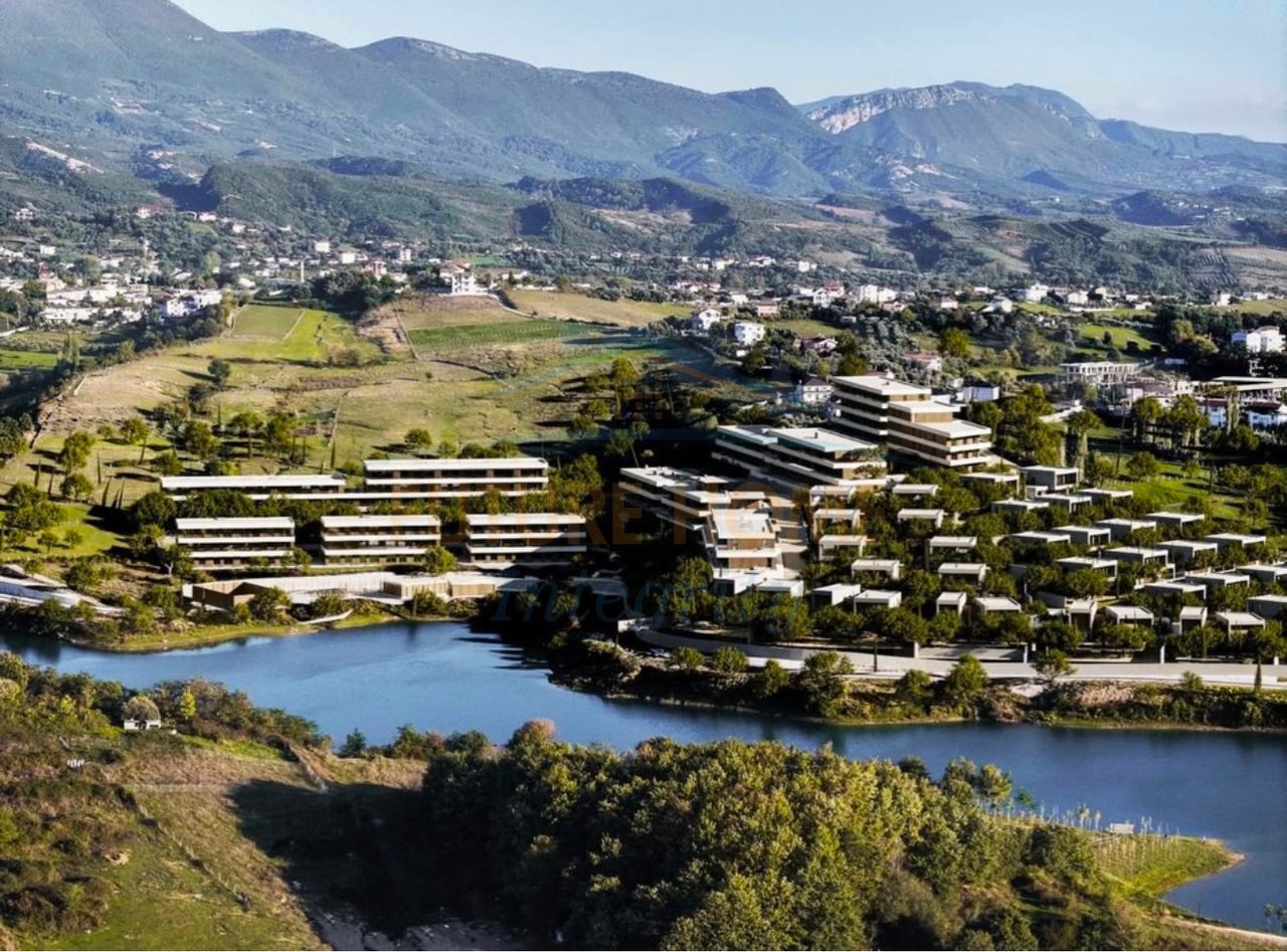 Shitet, Apartament 2+1+2, Farka Lake Front Residence, Tiranë.