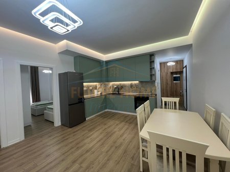 Qera, Apartament 2+1, Rezidenca Porta Tirana e Re, Tiranë.