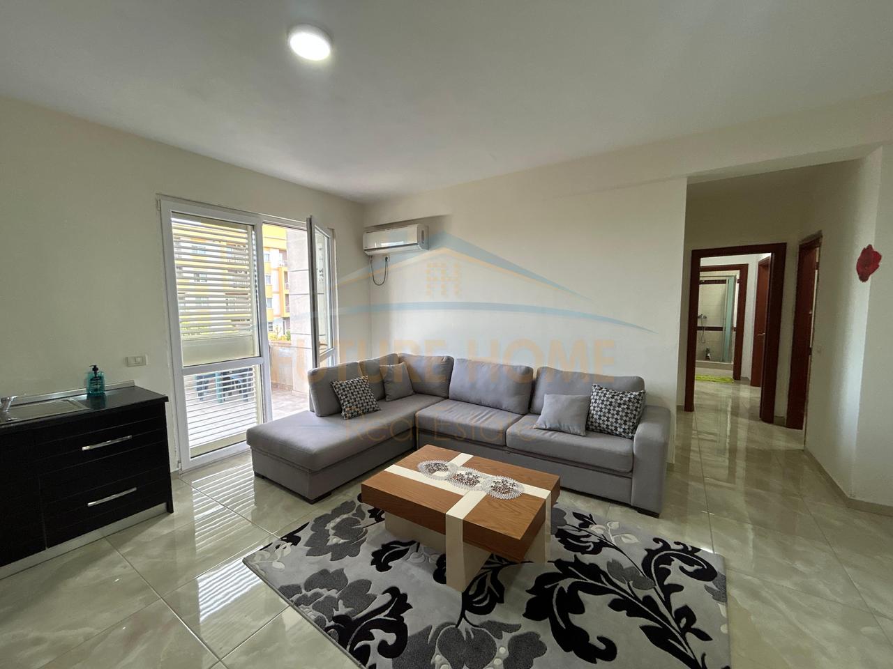 Shitet, Apartament 2+1+2+Verande,Qerret,Kavaje