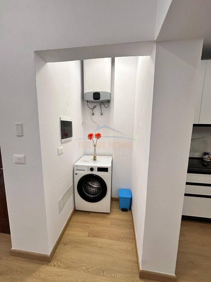 Qira, Apartament 2+1, Gjimnazi Petro Nini Luarasi