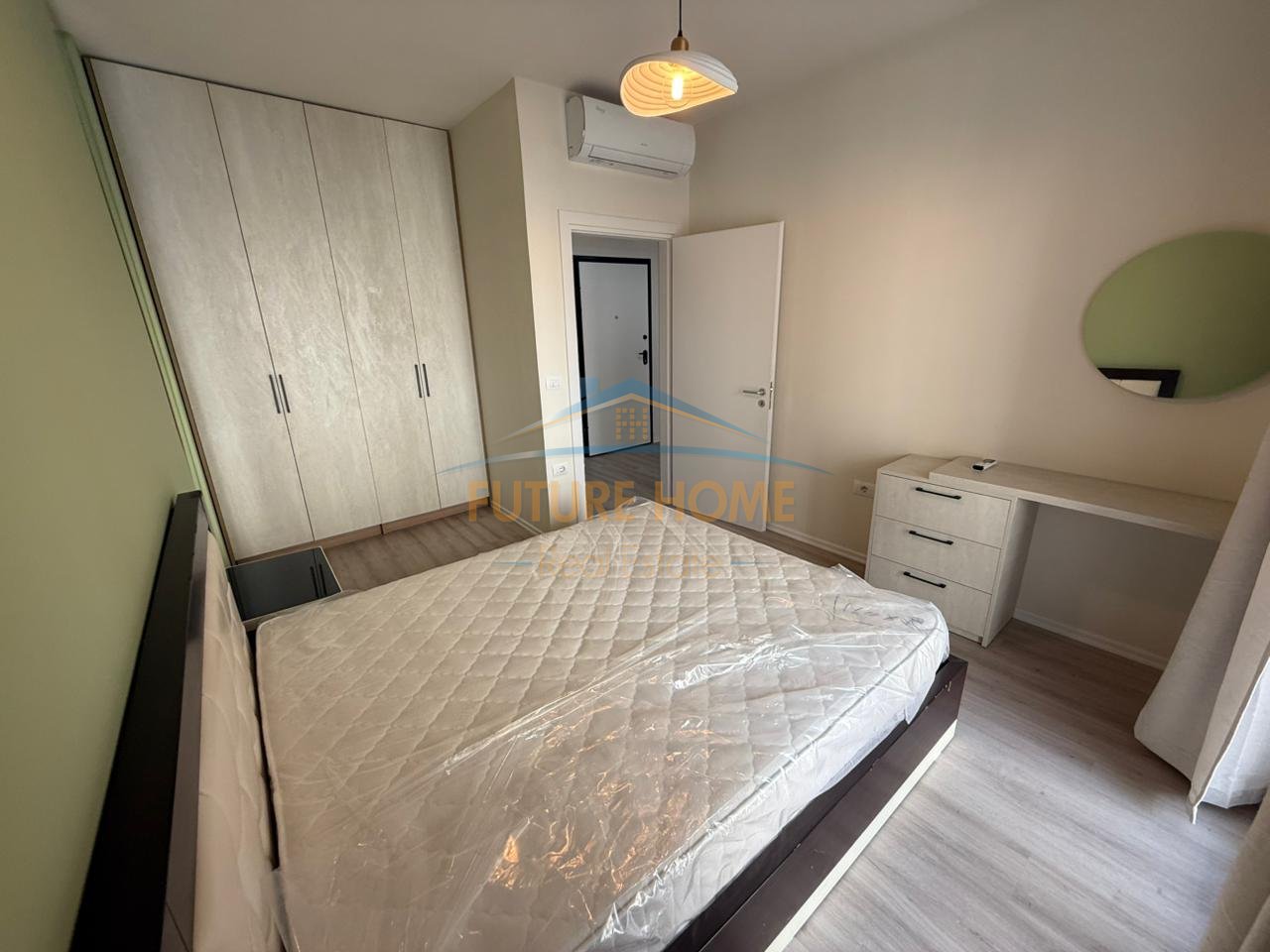 For rent, 1+1 Apartment, Zogu i Zi, Tirana