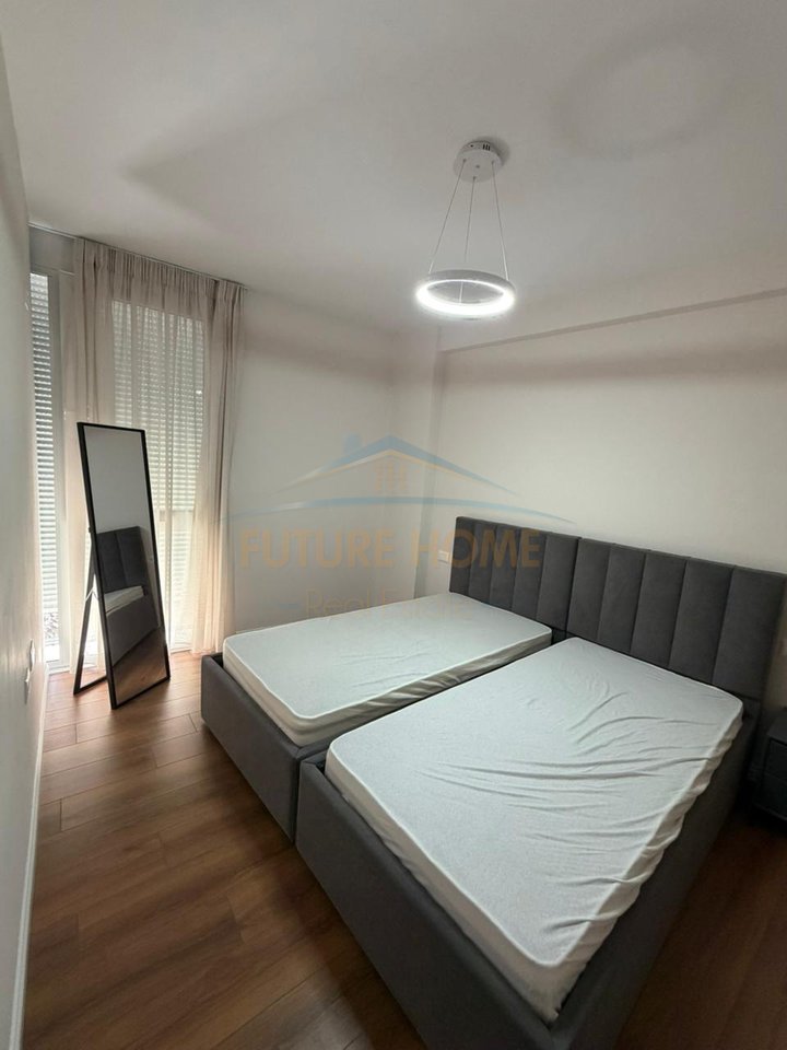 Qira, Apartament 2+1, Rruga e Barrikadave, Tiranë.