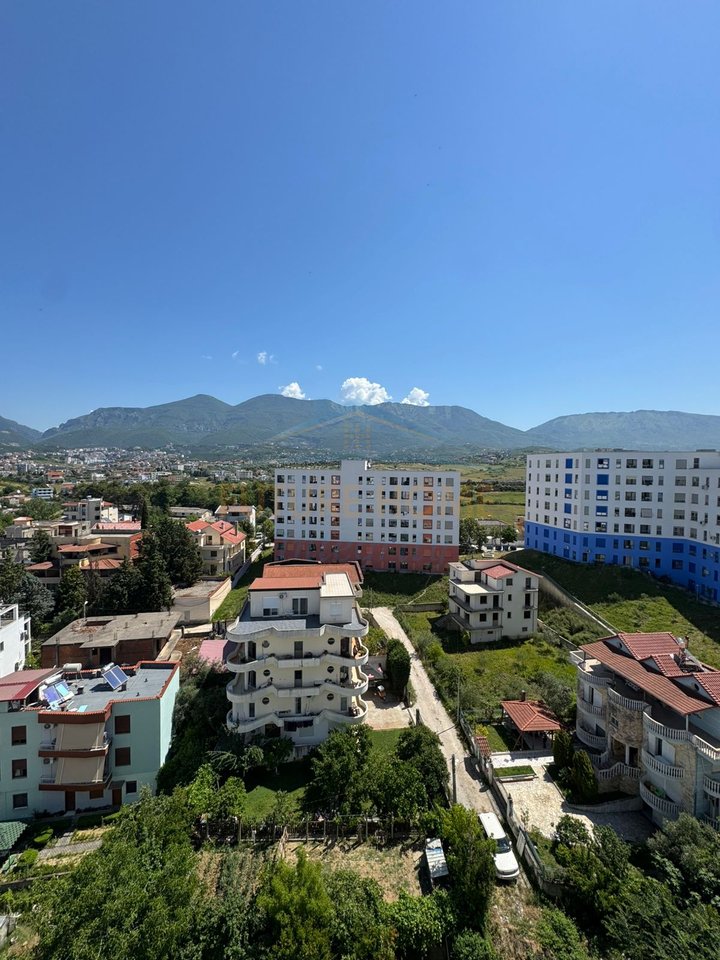 Shitet, Apartament 1+1, Kompleksi Kadiu, Tiranë.