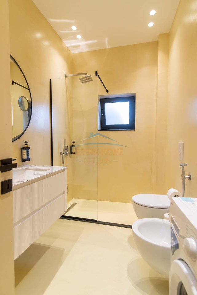For rent, 1+1 Apartment, Durrës Street, Tirana