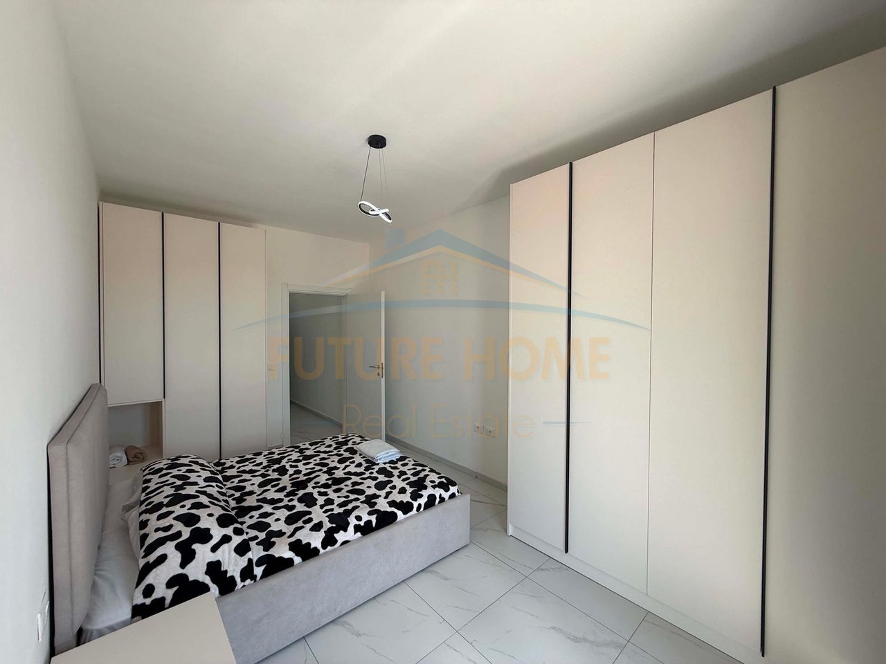 Affitto, Appartamento 1+1, Eagle Residence, Dogana, Tirana