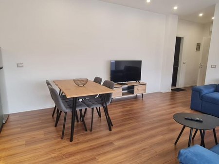 Qera,Apartament 1+1 Rruga e Elbasanit, Tirane