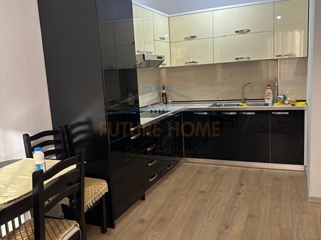 Qira, Apartament 2+1, Vila L, Unaza e Re.
