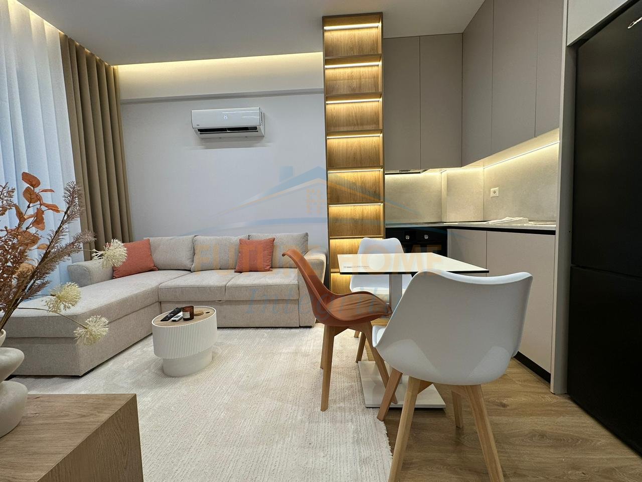 Shitet, Apartament 1+1, Residenca Oxa, Tiranë.