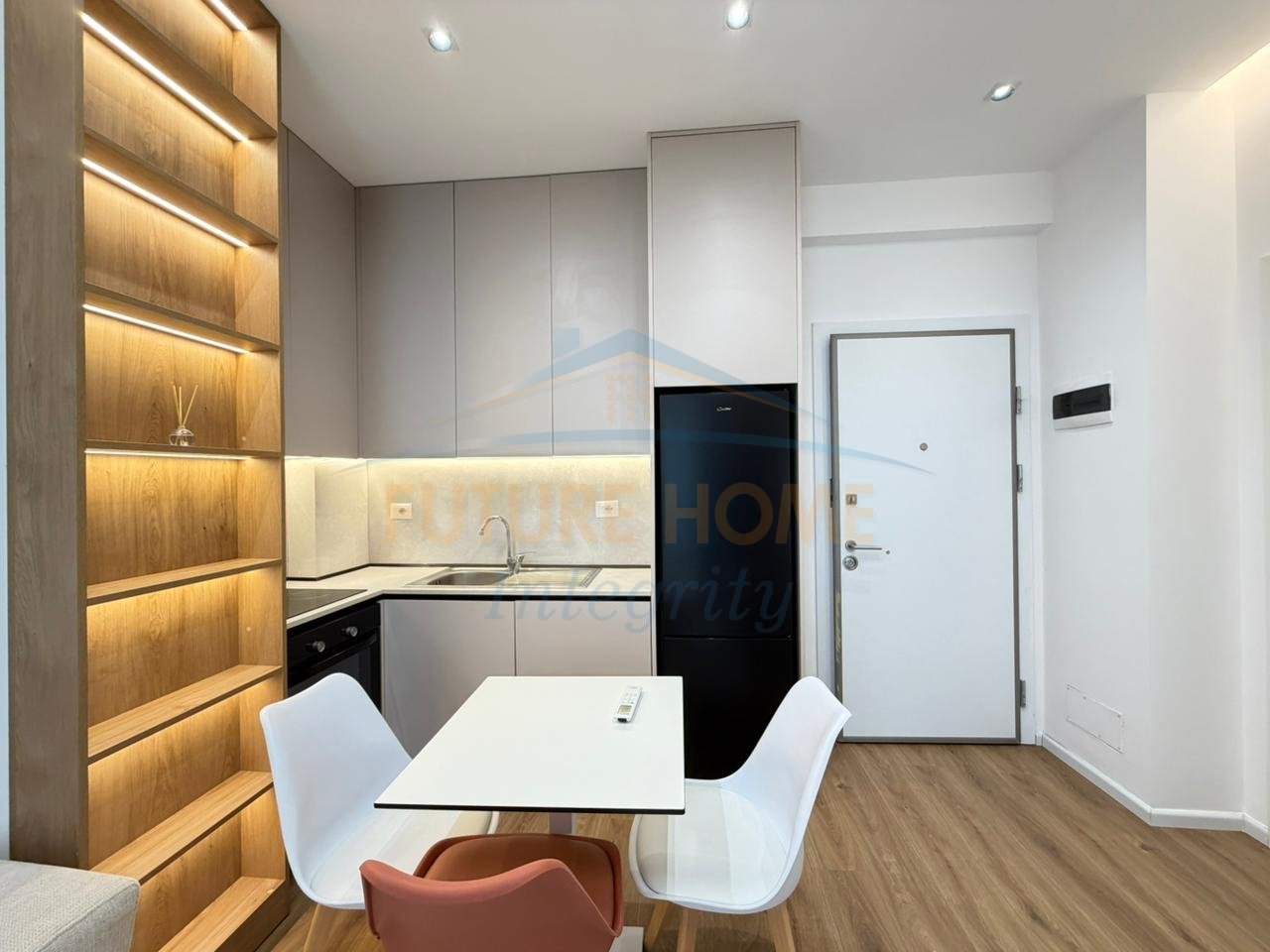 Shitet, Apartament 1+1, Rezidenca Oxa, Tiranë.