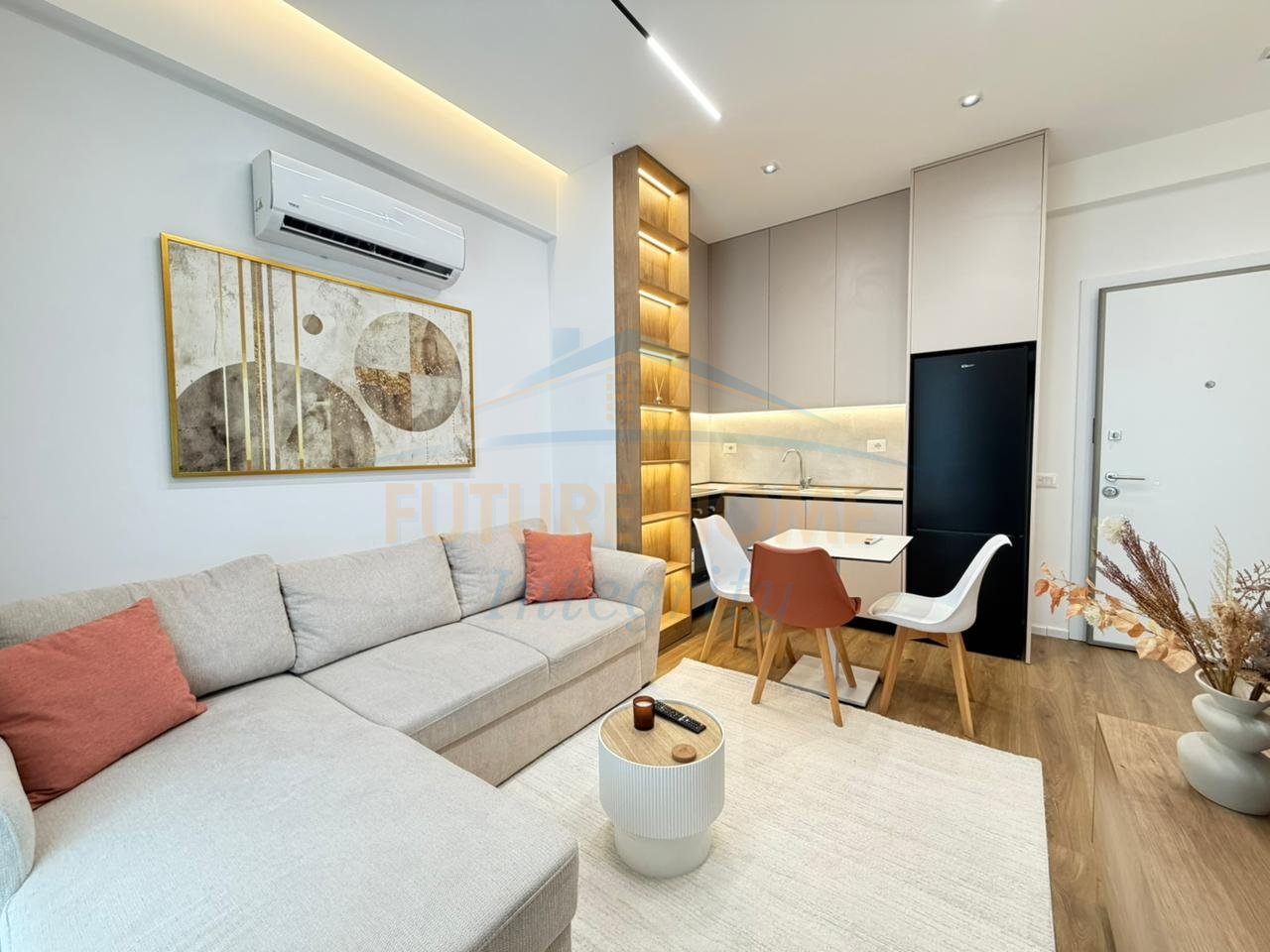 Shitet, Apartament 1+1, Rezidenca Oxa, Tiranë.