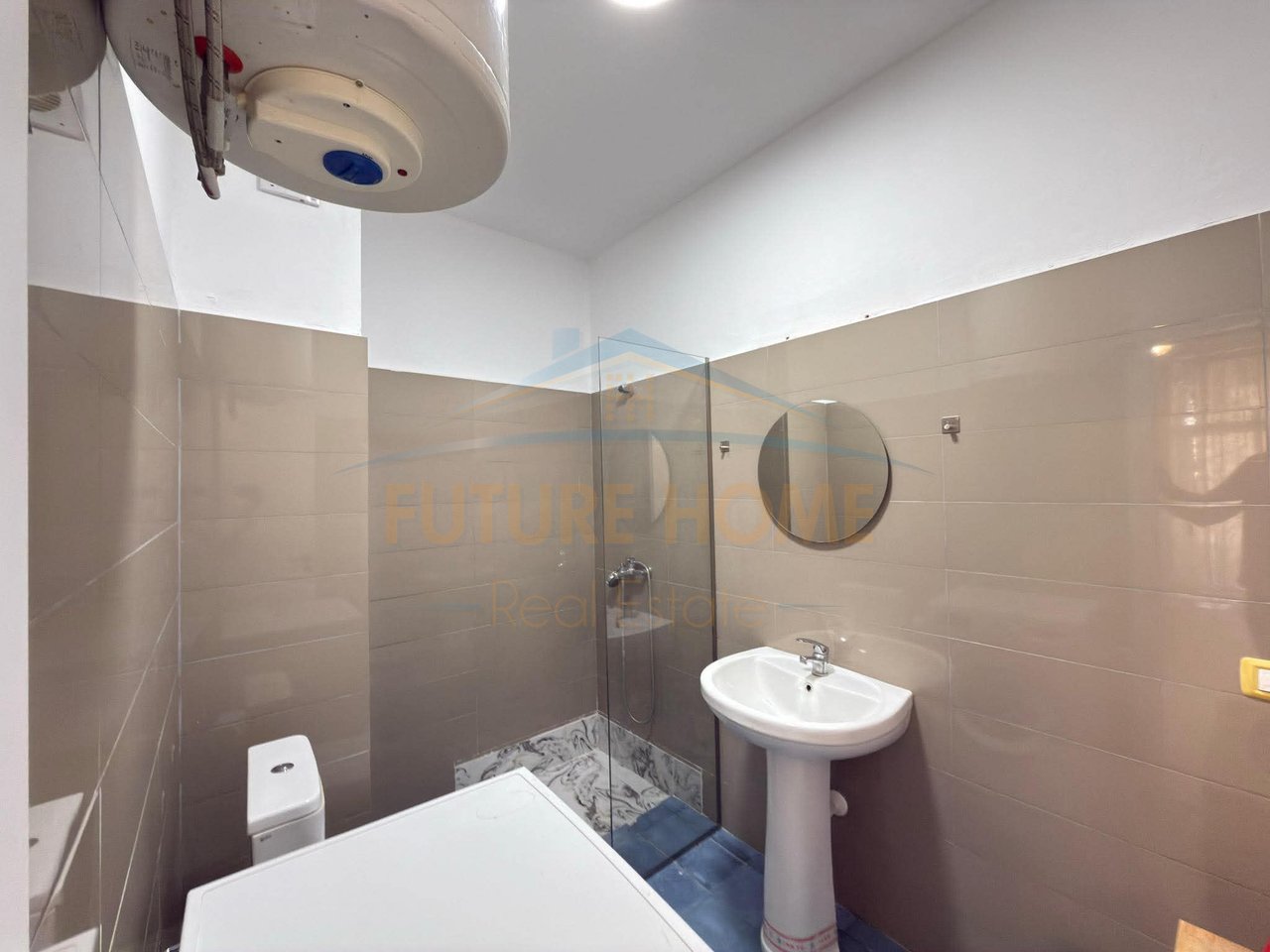 Shitet, 2 Apartamente 1+1, Kompleksi Fratari, Unaza e Re
