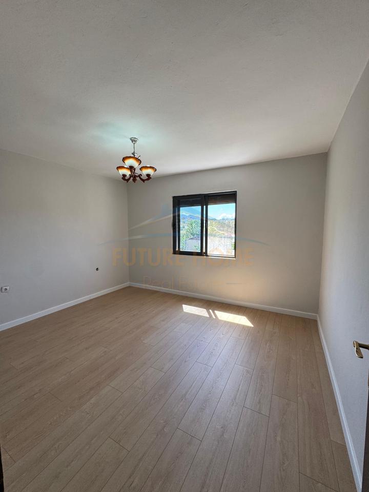 Shitet, Apartament 1+1, Ali Demi, Tirane