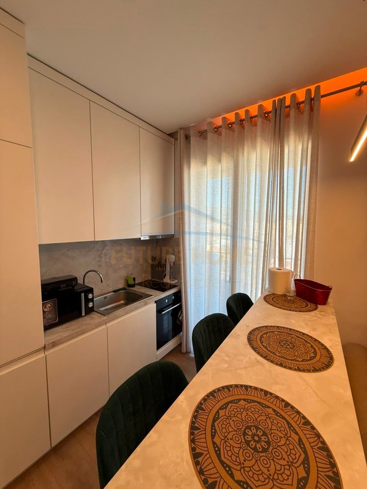 Rent, Apartment 1+1, White Cloud Residence, Paris Commune