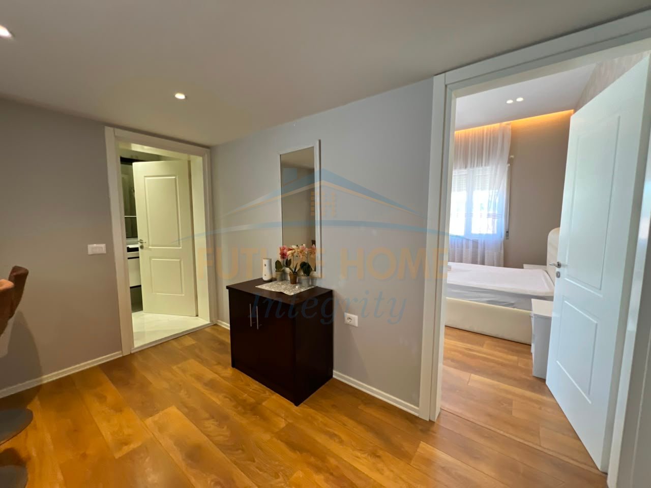Rent, Duplex 2+1+Veranda, Selitë, Tirana.