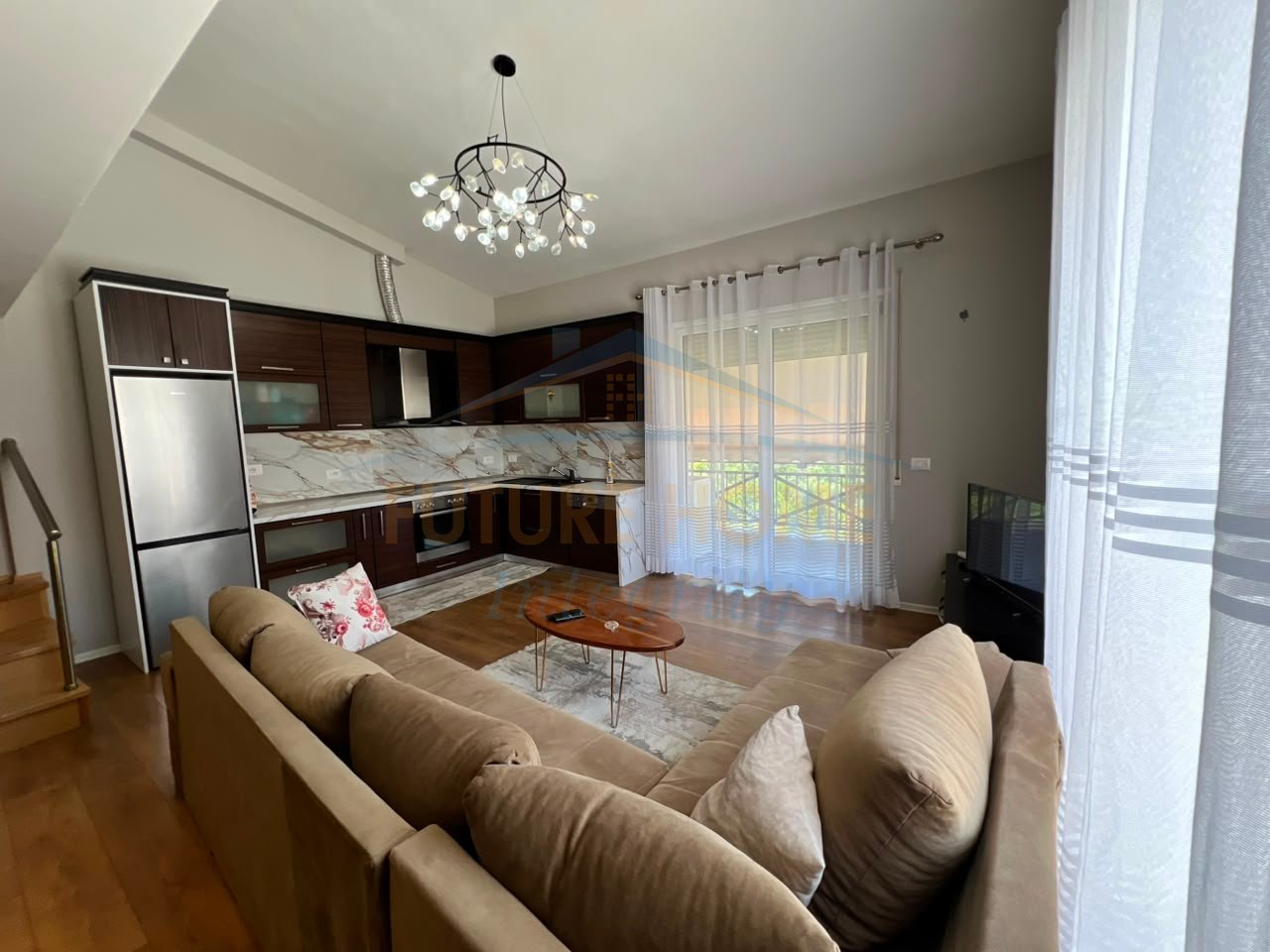 Rent, Duplex 2+1+Veranda, Selitë, Tirana.