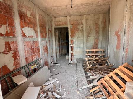 Shitet, Apartament 2+1, Paskuqan