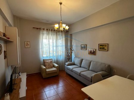 Qera, Apartament 2+1 ,Stacioni Trenit ,Durrës