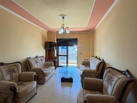 Shitet, Apartament 1+1 , Plazh Hekurudha , Durres