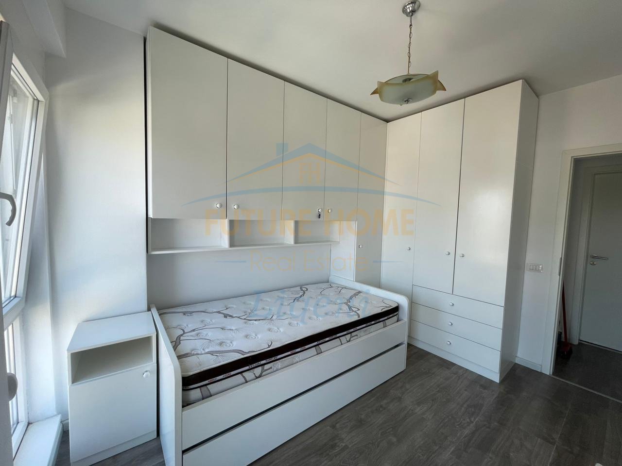 Affitto, Appartamento 2+1, Ex Parco degli Autobus, Tirana.
