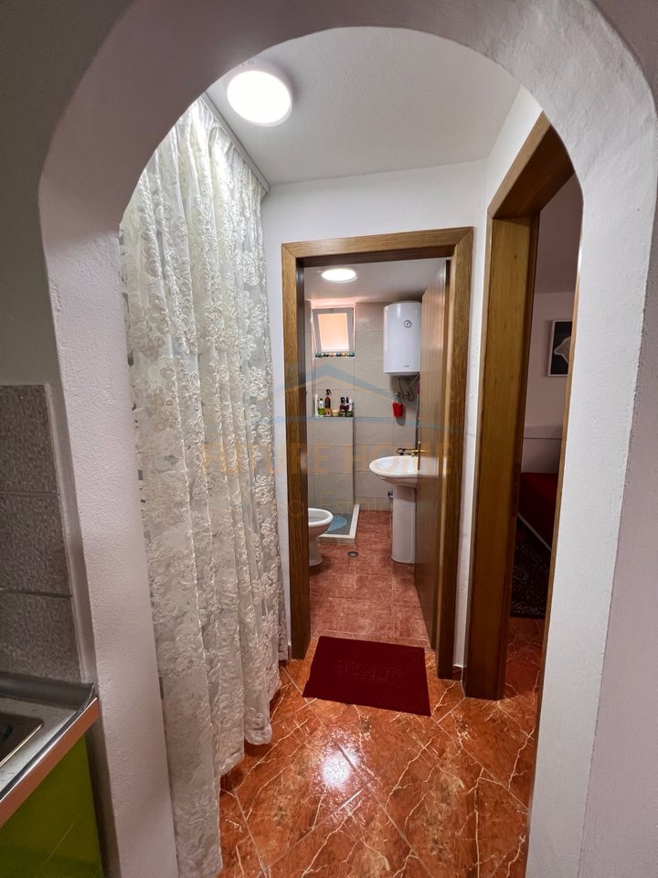 For sale, Apartment 1+1, Golem