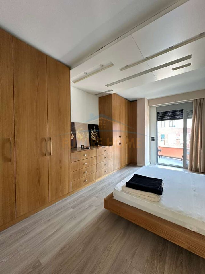 In vendita, Appartamento 1+1, 21 Dhjetori, Tirana