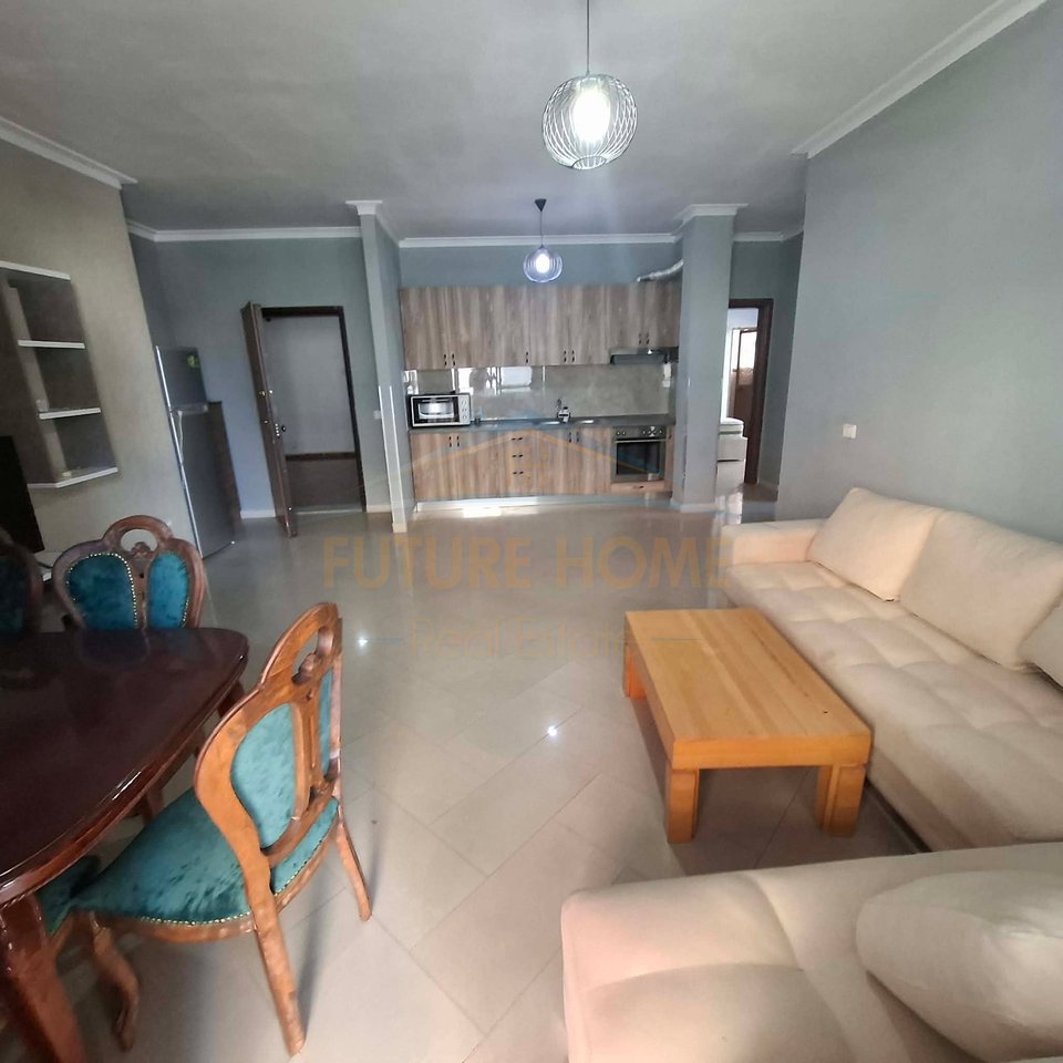 Qira, Apartment 2+1+2, Bar Bohem, New Ring