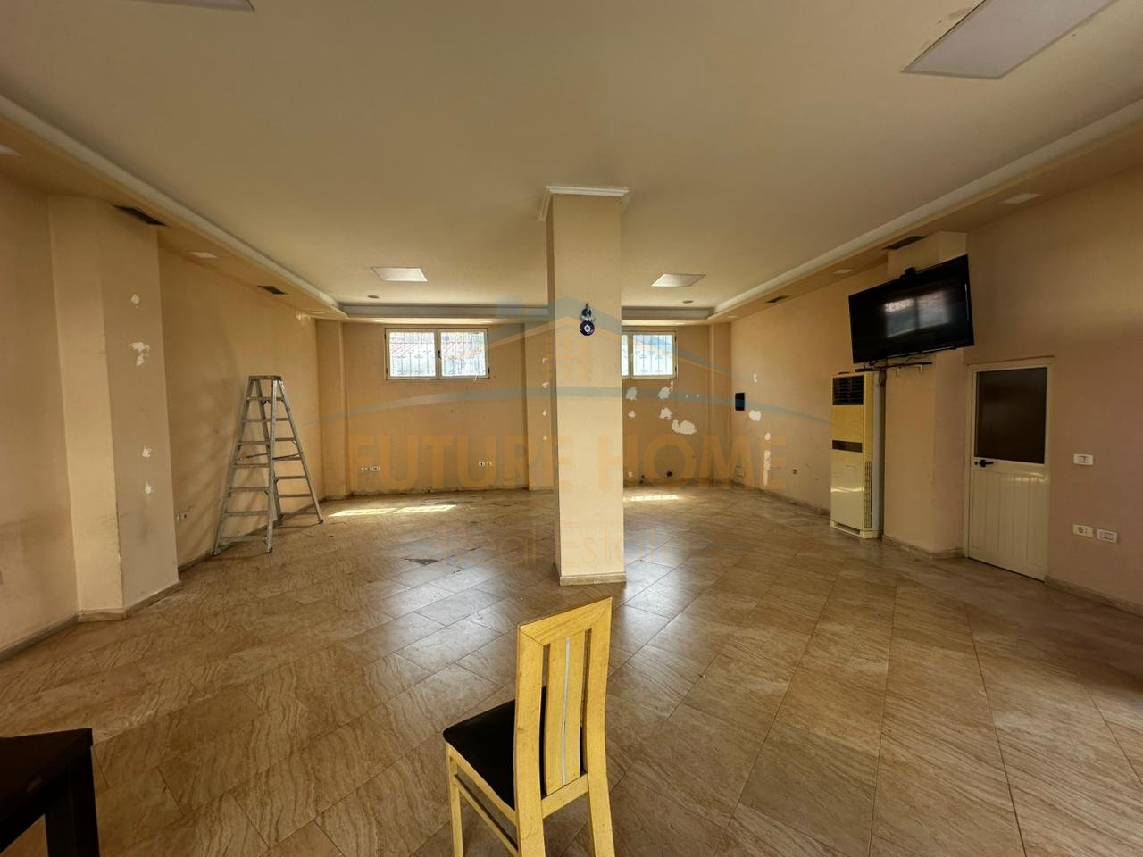 Qera, Ambient Biznesi, Lagja 16, Durrës