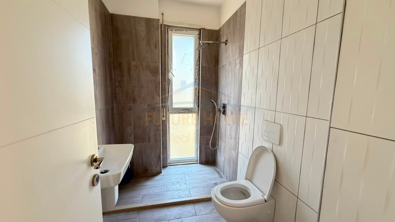 In vendita, Appartamento 2+1+2+Posto auto, Ex Parcheggio Autobus, Tirana