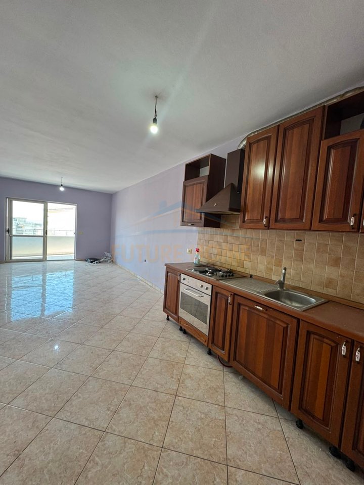 For sale, Apartment 1+1, Shefqet Kuka Street, Fresk