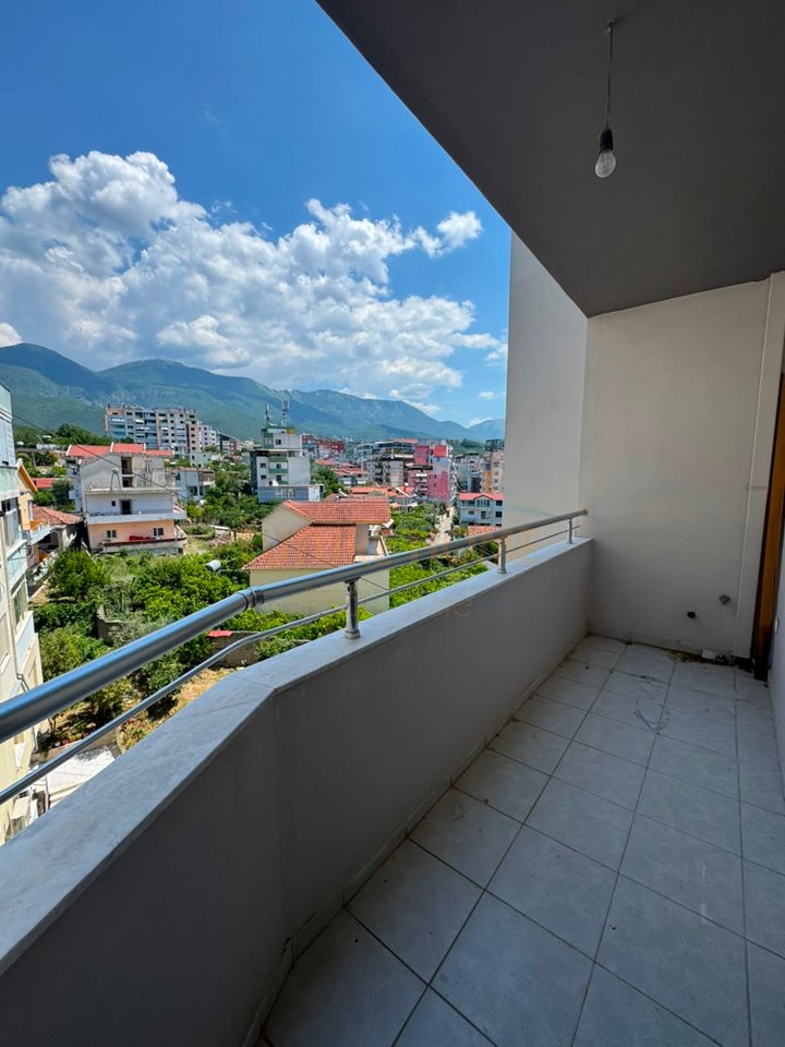 For sale, Apartment 1+1, Shefqet Kuka Street, Fresk