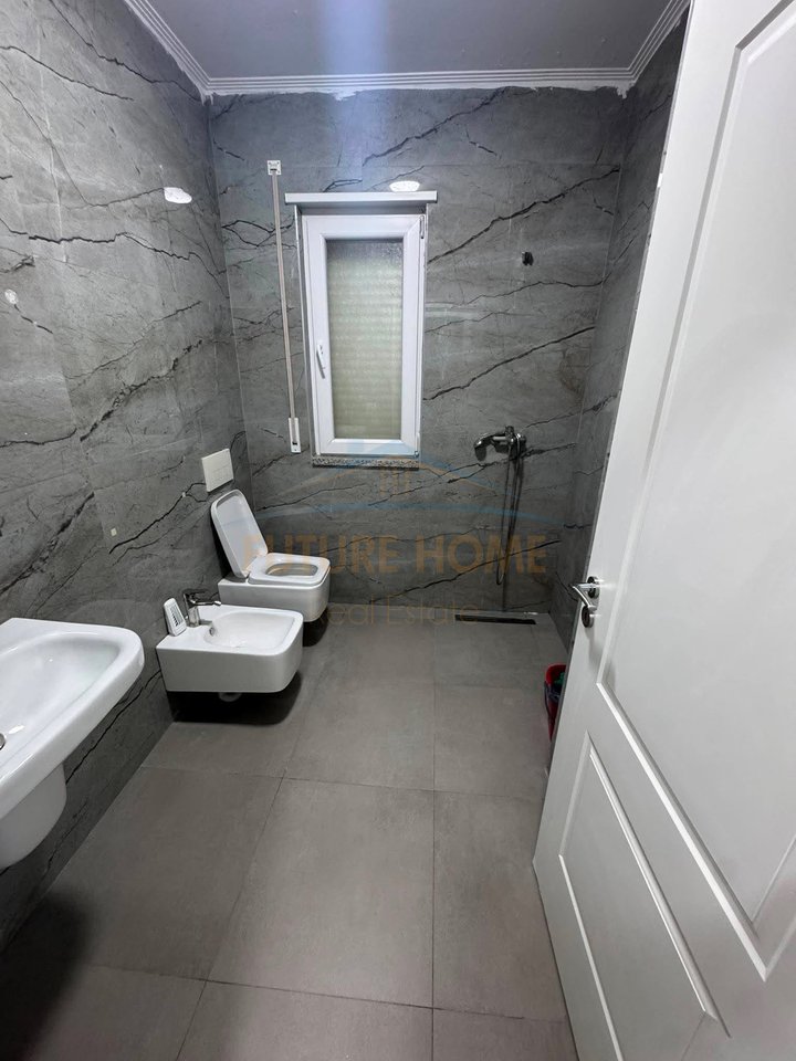 Qera, Apartament 2+1+2, Vila L 2, Unaza e Re