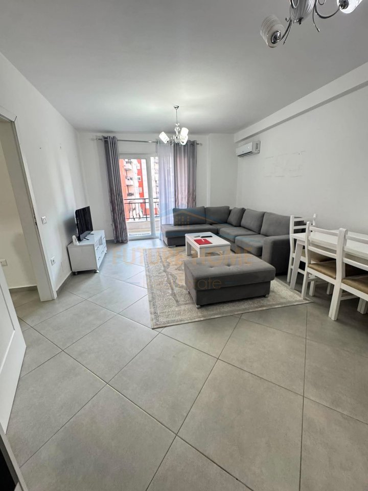 Qera, Apartament 2+1+2, Vila L 2, Unaza e Re