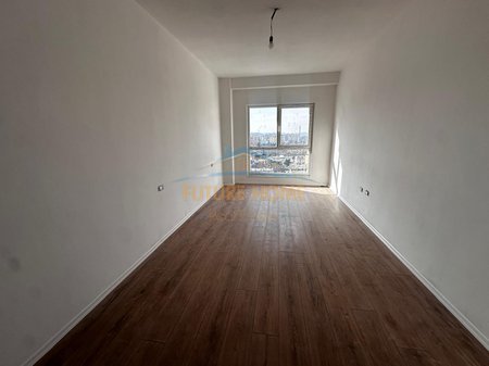 For sale, 2+1+2 Apartment, Aura Complex, Tirana.