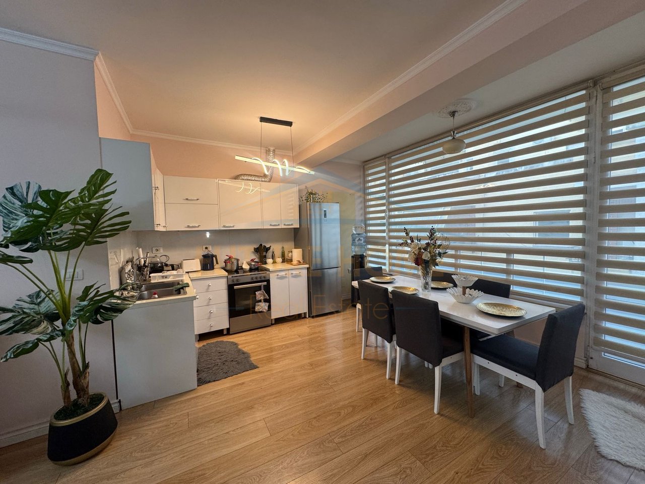 In vendita, Appartamento 3+1+2, Kodra e Diellit