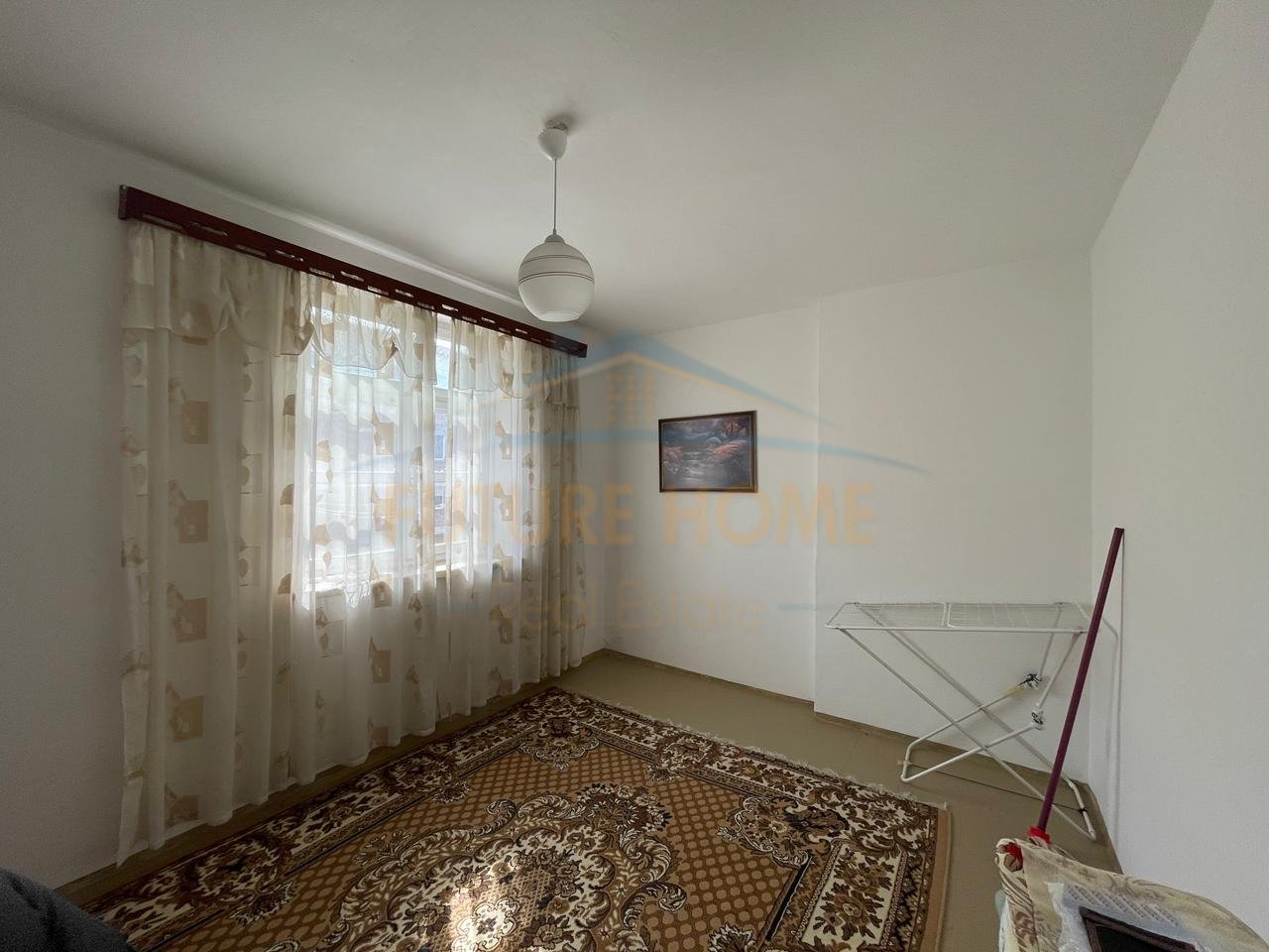 Rent, Apartment 3+1, Neighborhood 17, Korçë.