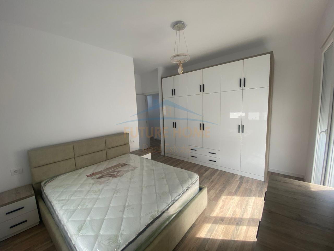 Qera, Apartament 3+1+2, Rrethi Ullirit, Kamez