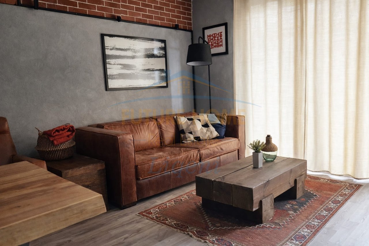 Shitet, Apartament 2+1, Green City, Tirane.