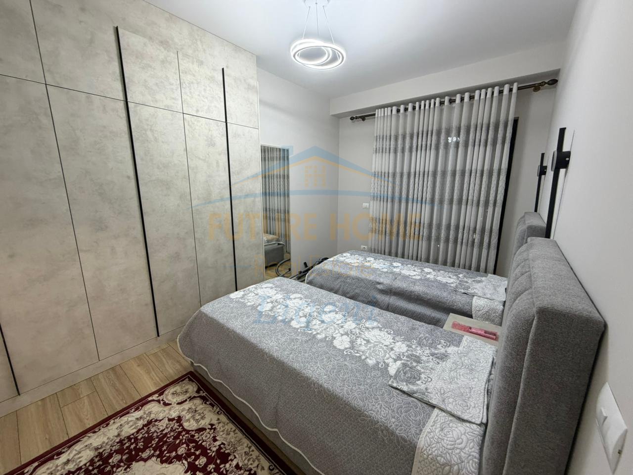 Qera, Apartament 3+1+Post Parkimi, Rruga e Kavajes,  Garden Building, Tirane