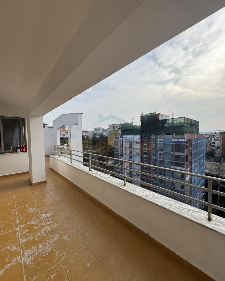 For sale, 2+1 Apartment, Thesari Street, Fresk