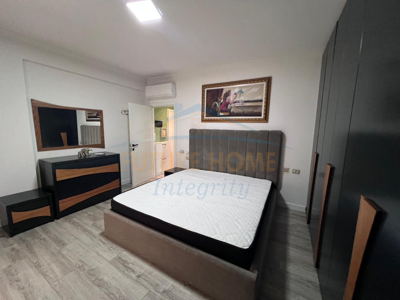 For rent, Apartment 3+1+2, Siri Kodra Street, Tirana.