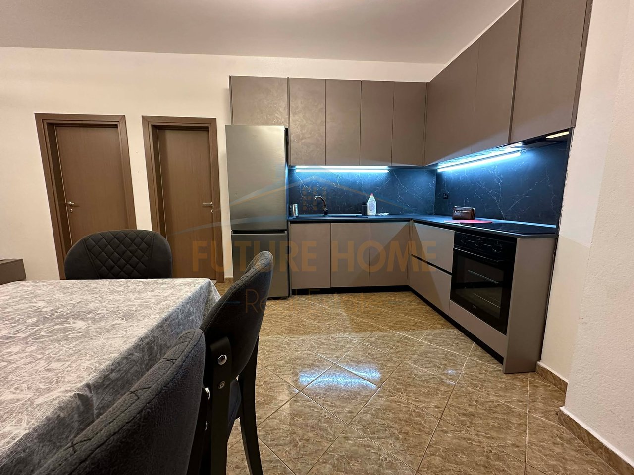 Qera, Apartament 1+1, Yzberisht