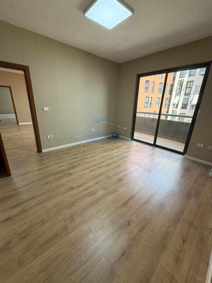 Qera, Apartament 2+1+2, Rruga e Kosovarëve, Tiranë