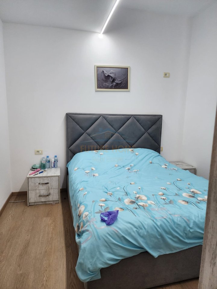 For sale, Apartment 3+1+2, Shëngjin