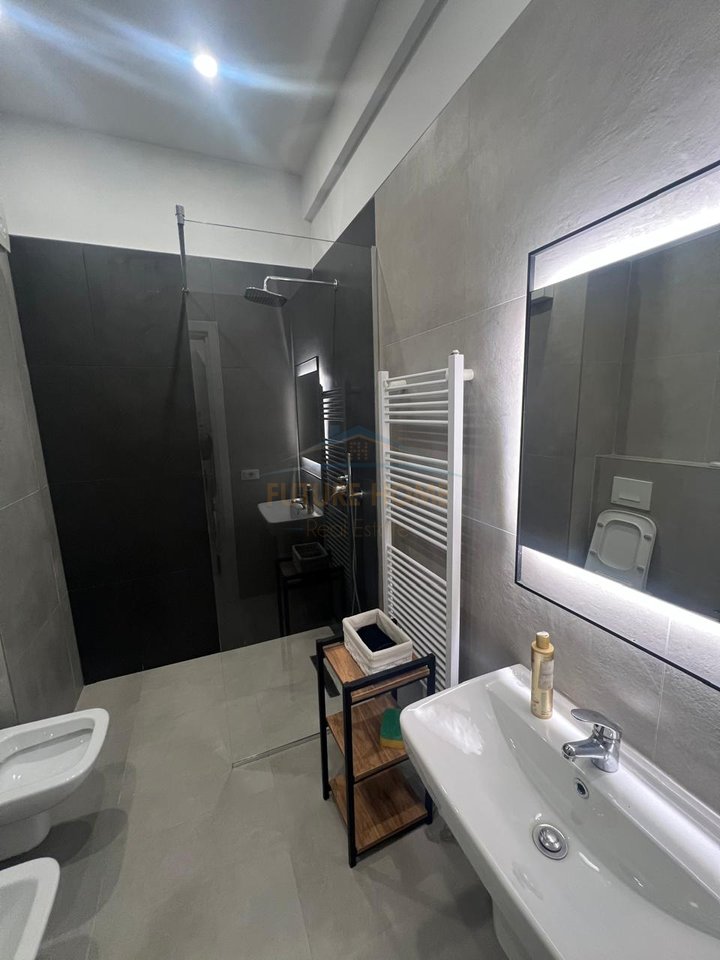 For rent, Apartment 2+1+2+Parking Space, Former Customs, Tirana.