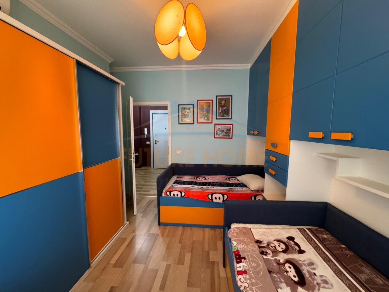 Rent, Apartment 2+1, Former Electric Market, Tirana.