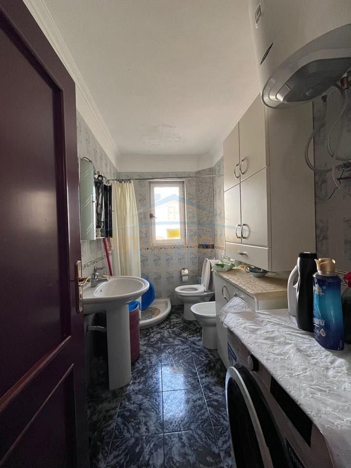 For sale, 2+1 Apartment, Pazari i Ri, Tirana