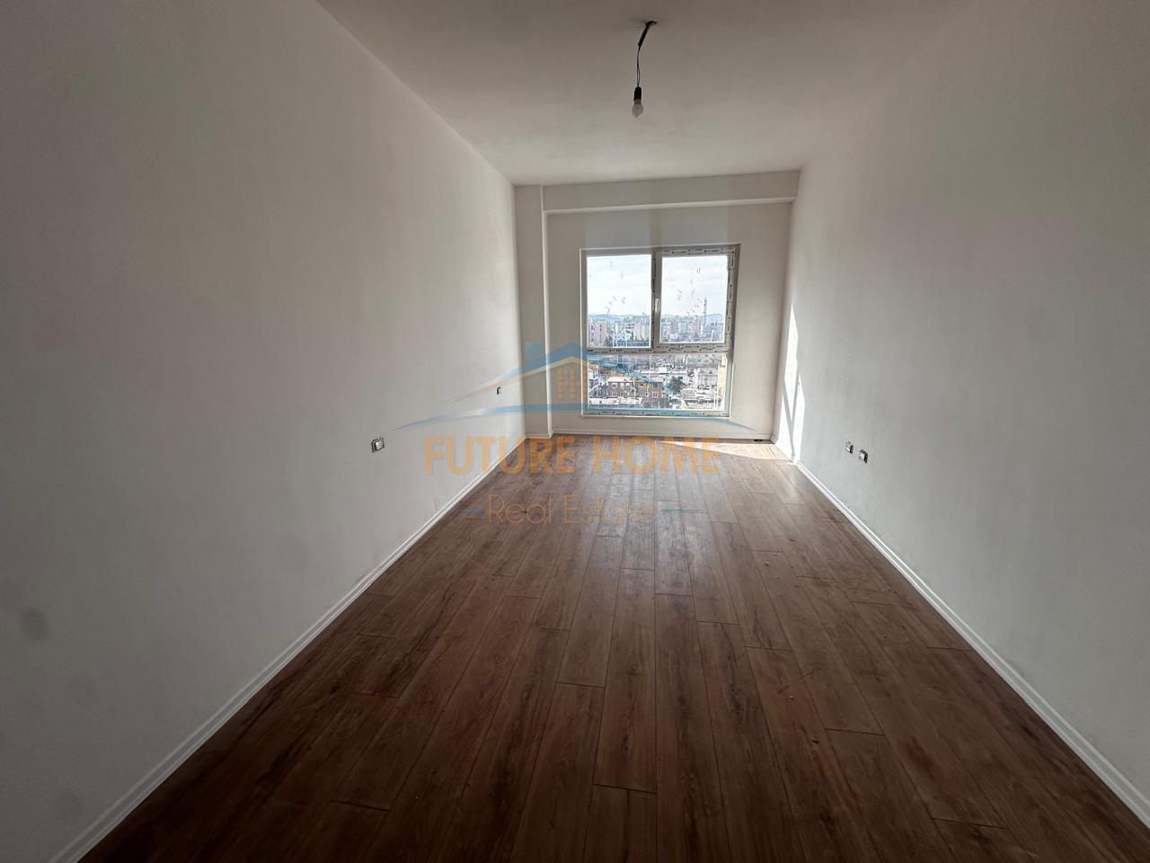 For sale, 2+1+2 Apartment, Aura Complex, Tirana.
