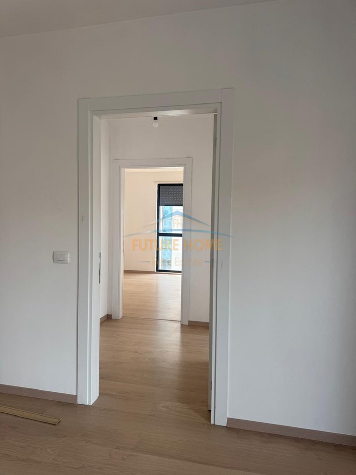 Qera, Apartament 2+1+2+Post Parkimi , Akses Tirana