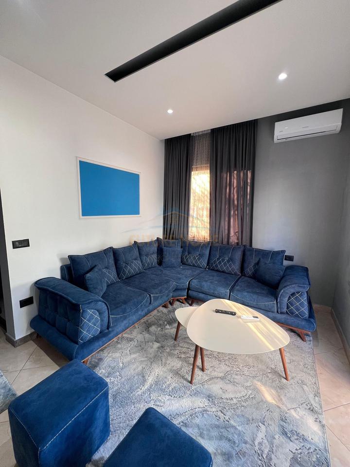 Qera, Shtepi Private, Pajtoni Center,Tirane