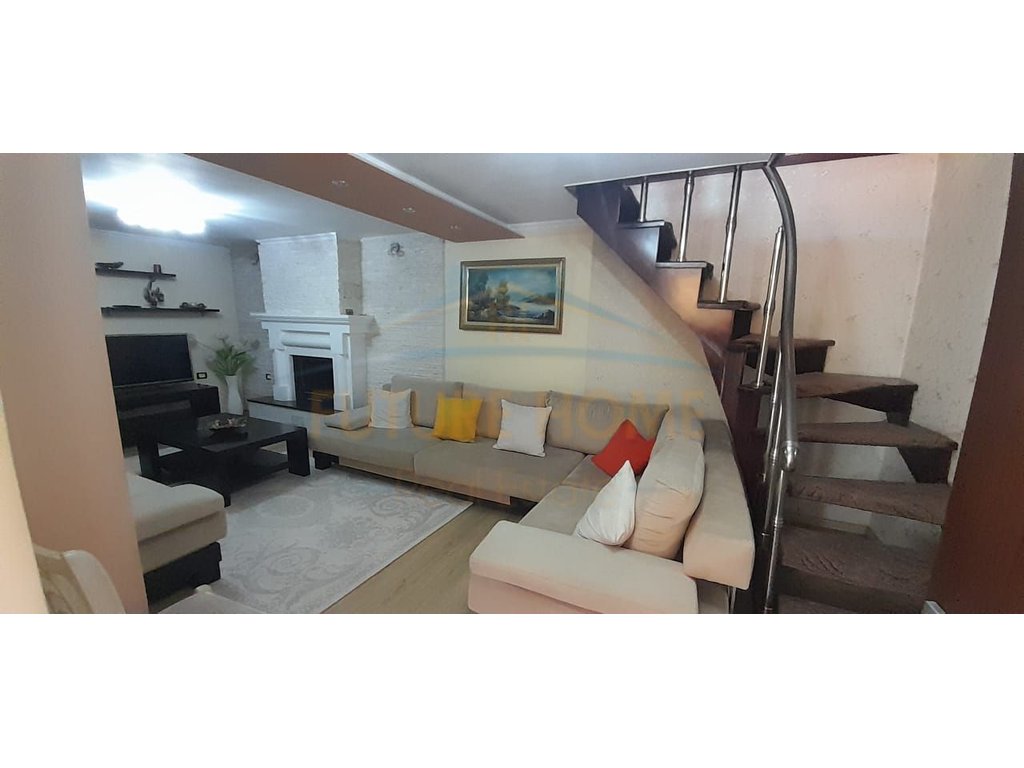 For sale, 2-Storey Villa, Neighborhood 6, Korçë